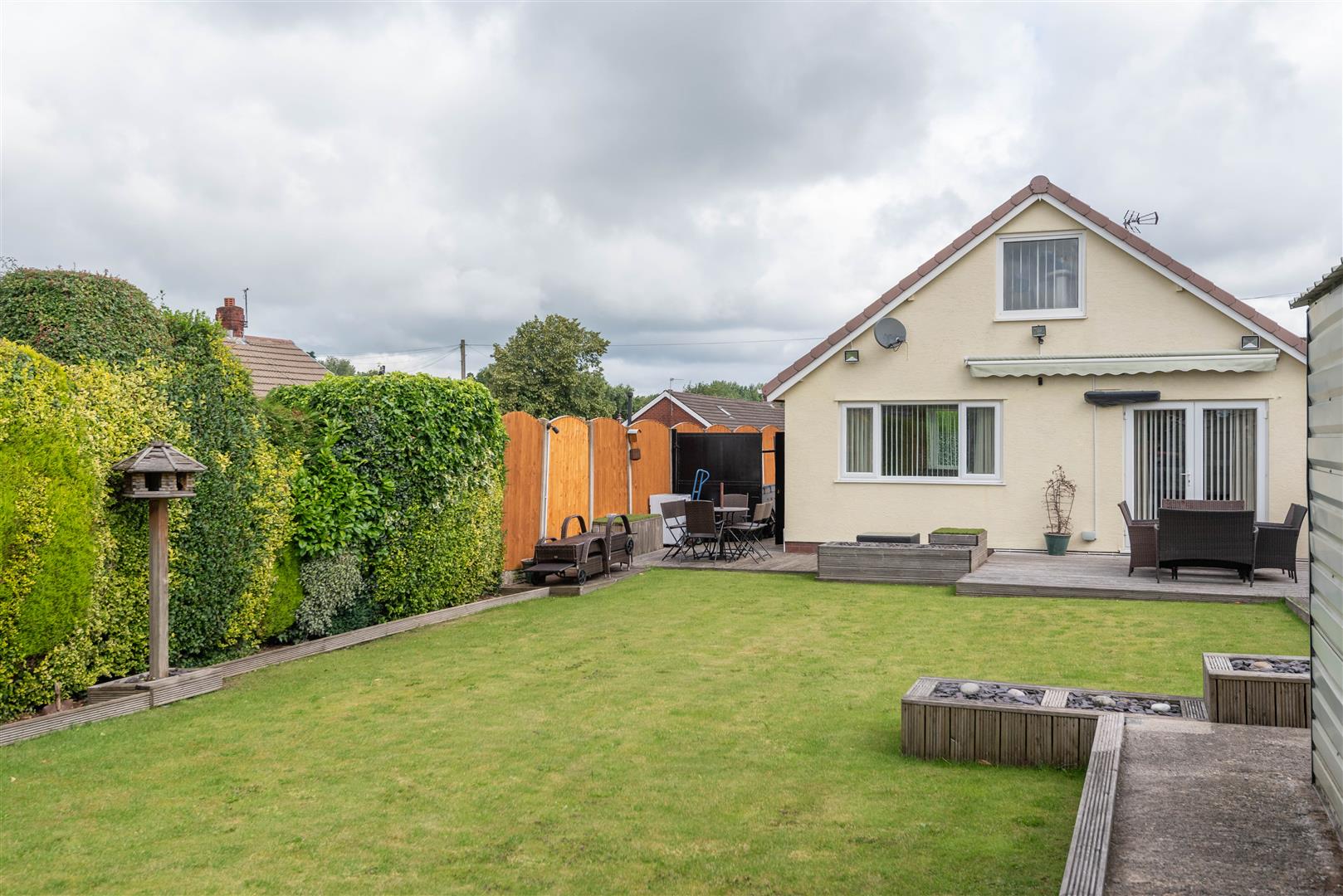 4 bed property in Kirkham Close, Leyland